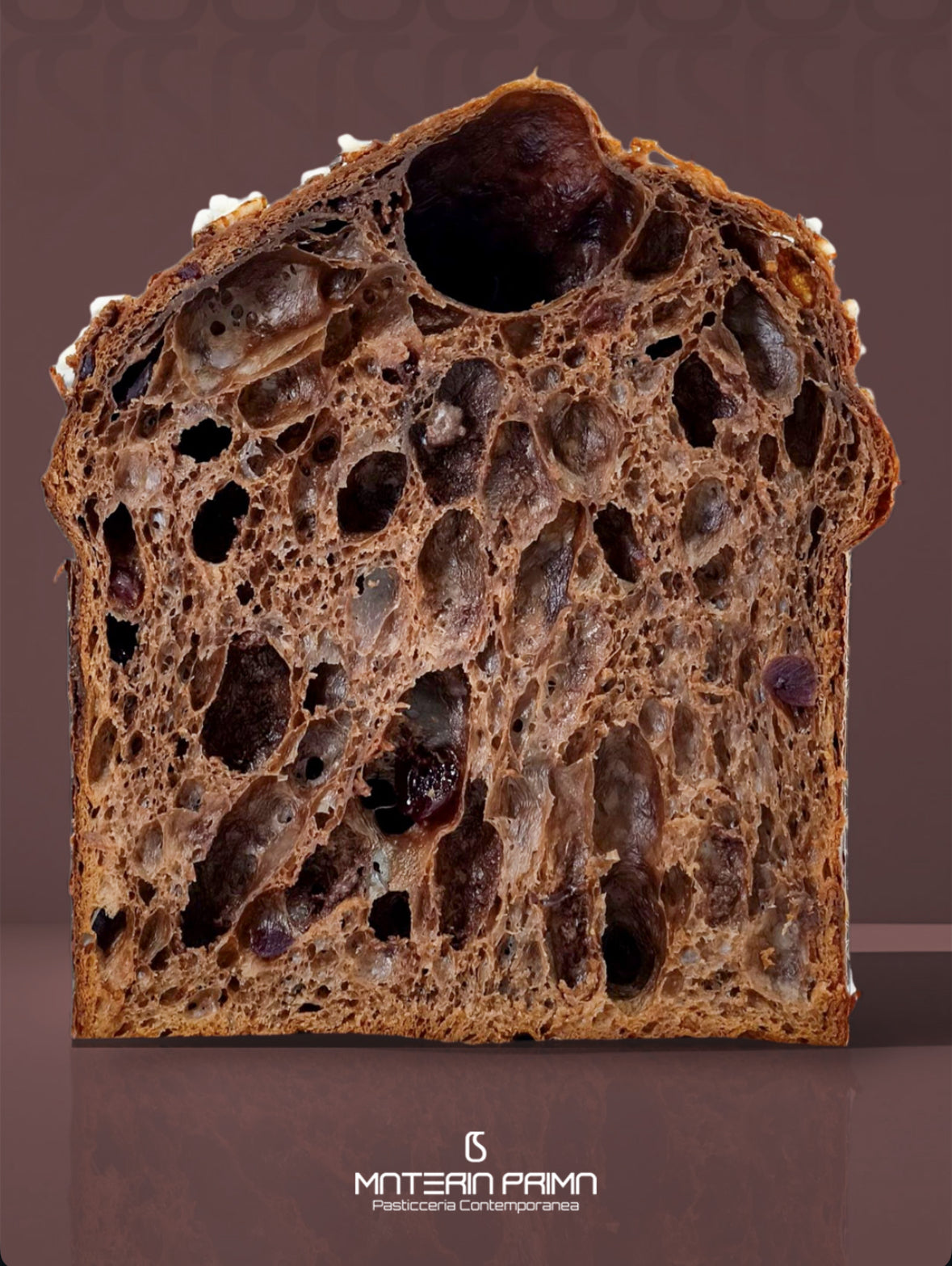 Panettone Artigianale al cacao, amarene e cioccolato